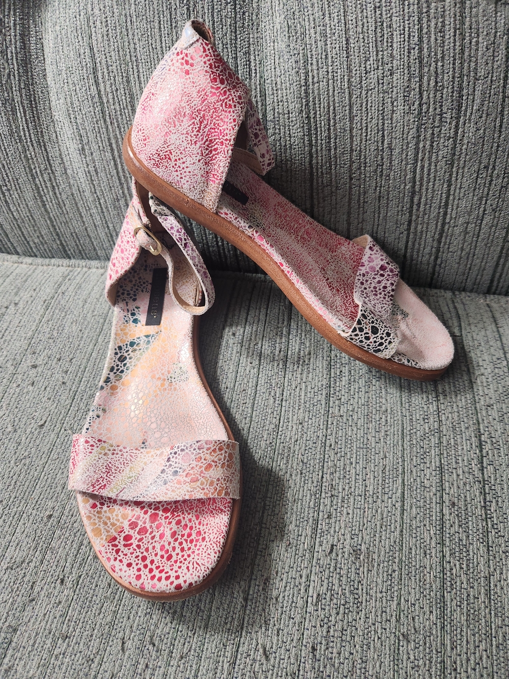 🍉Neosens Patterned Ankle-Strap Sandals